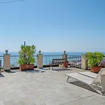 Riviera Mare
