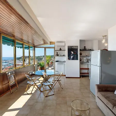 Riviera Mare Apartment *